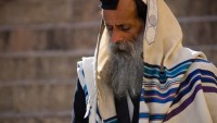 Praying at Kotel