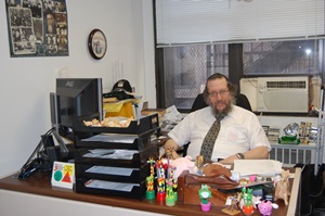 Rabbi Juravel office-web