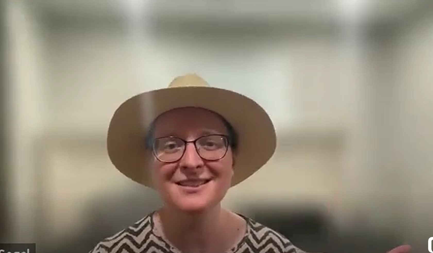 Understanding Dementia: Warning Signs and Caregiving Strategies