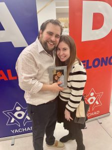 Met at Yachad couple Jon and Naomi Cohen