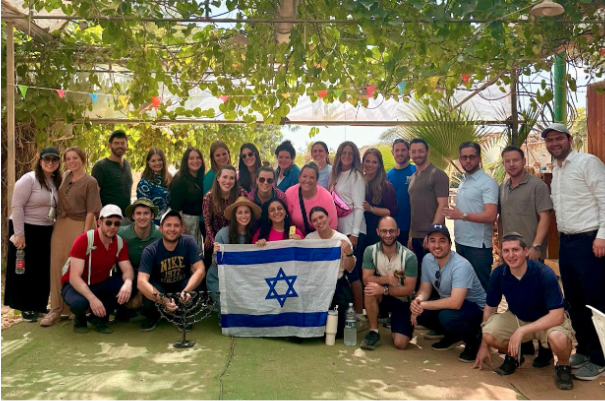 The Orthodox Union and Meaningful Minute’s “Stories of Hope” Podcaster Pioneer Israel Trip for Singles from the Yeshiva...