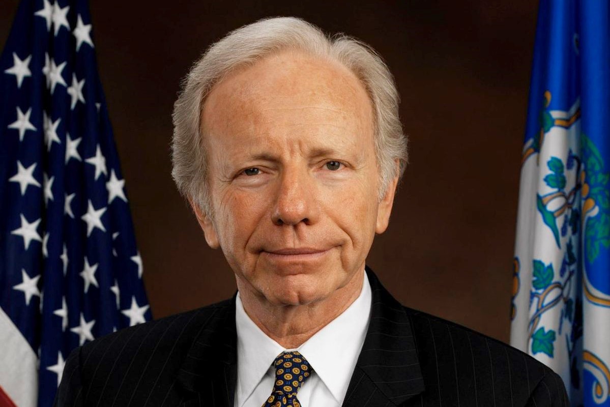 Senator Lieberman: New Book for Shavuos, to Attend OU’s Torah New York