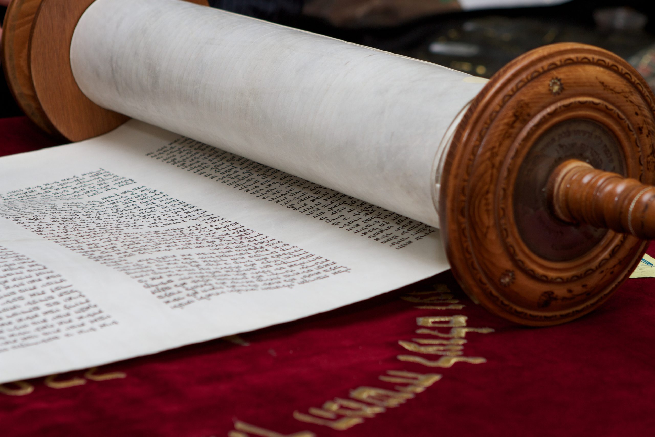 Delving into the Minhagim of Simchat Torah
