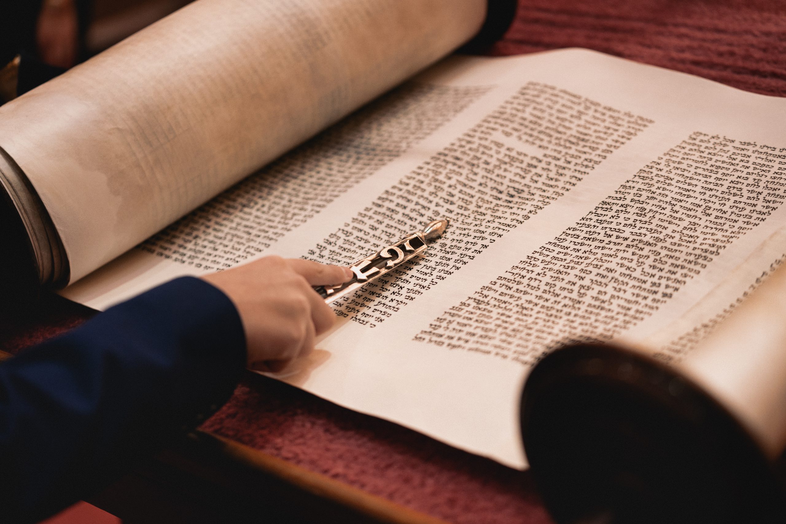 Sukkot: Decoding the Discrepancies of the Trop for the Sukkos Torah Reading