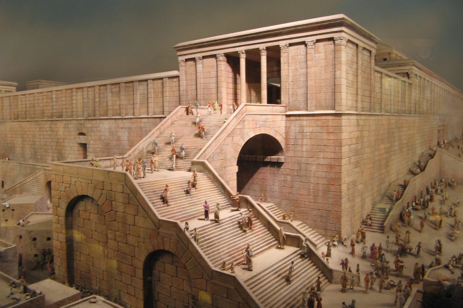 The First “Beit HaMikdash”: The Temple of Shlomo