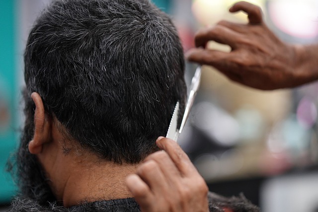 When Rosh Chodesh Iyar Falls on Friday & Shabbos: Haircuts & Shaving on Erev Shabbos