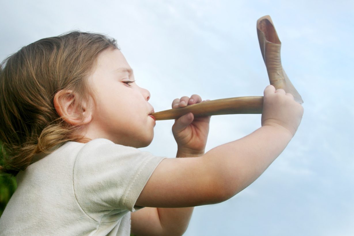 The Non-Preachy Way to Get Your Kids Excited About the High Holidays