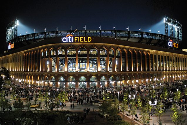 Orthodox Union’s Torah in the City Brings Over 1,500 to Citi Field: A Who’s Who of Torah Judaism