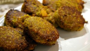 falafal quinoa burgers-web