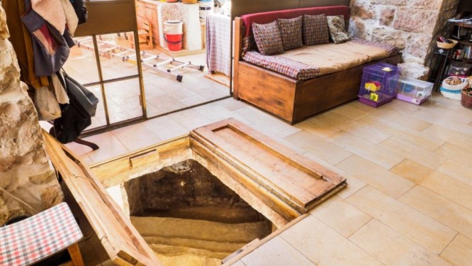 Jerusalem Family Finds 2,000-Year-Old Ritual Bath Under Living Room